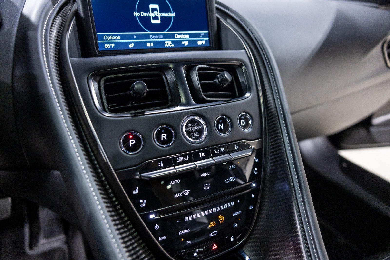 Used 2022 Aston Martin DBS Superleggera RWD image 48