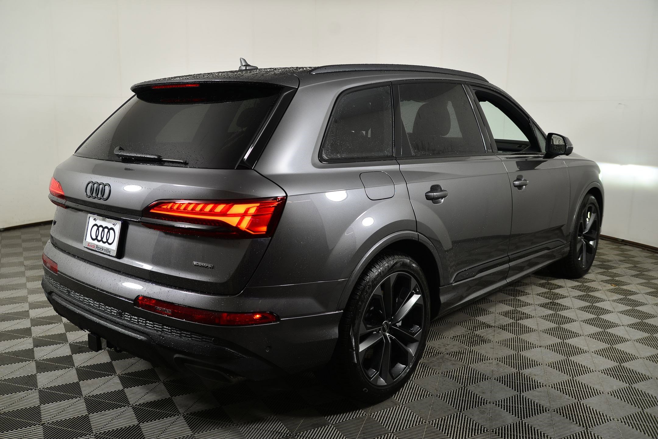New 2026 Audi Q7 3.0T Premium Plus image 9
