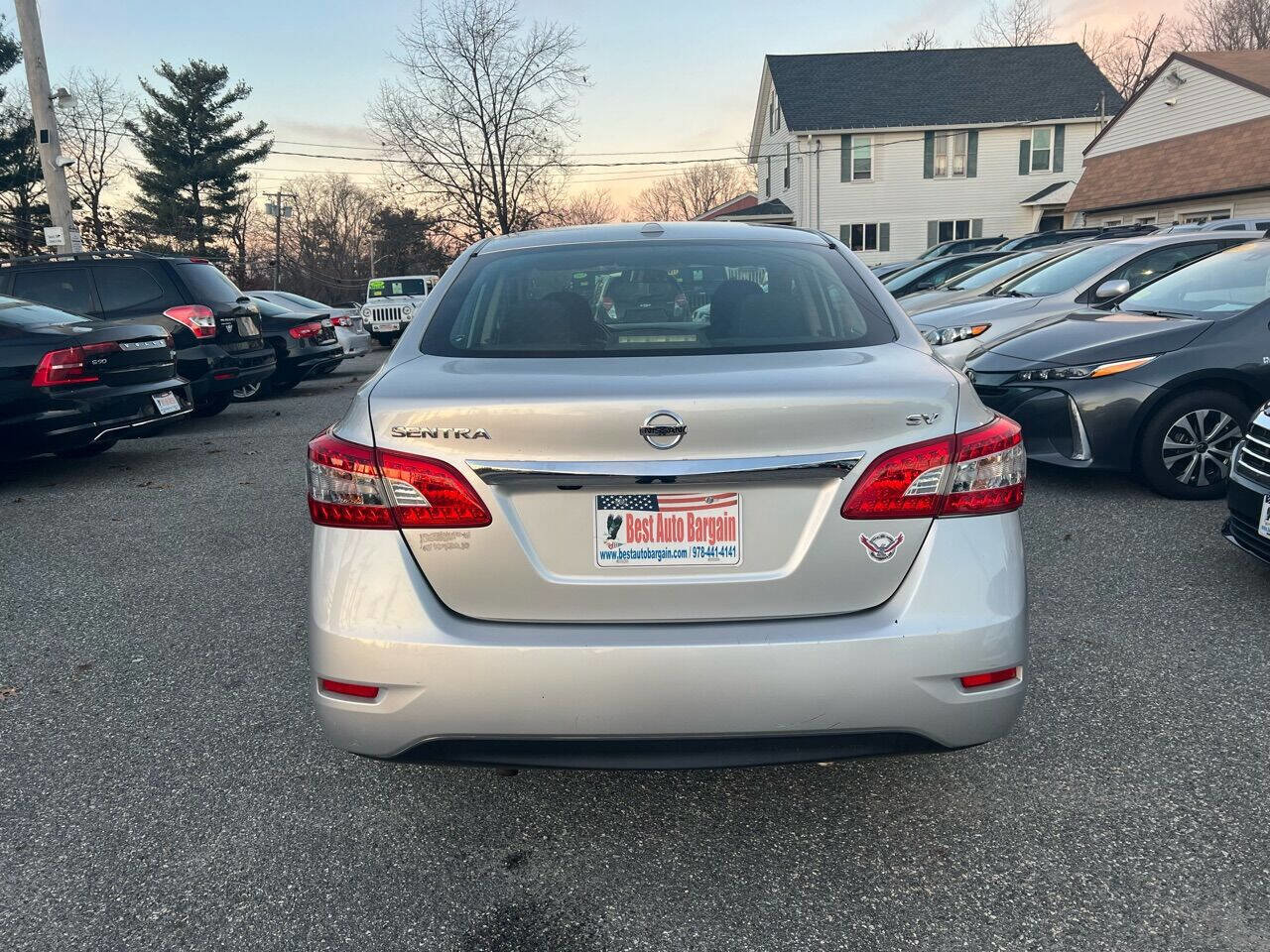 Used 2015 Nissan Sentra SV w/ Navigation Package FWD image 7