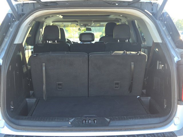 Used 2023 Ford Explorer ST-Line AWD/4WD image 10