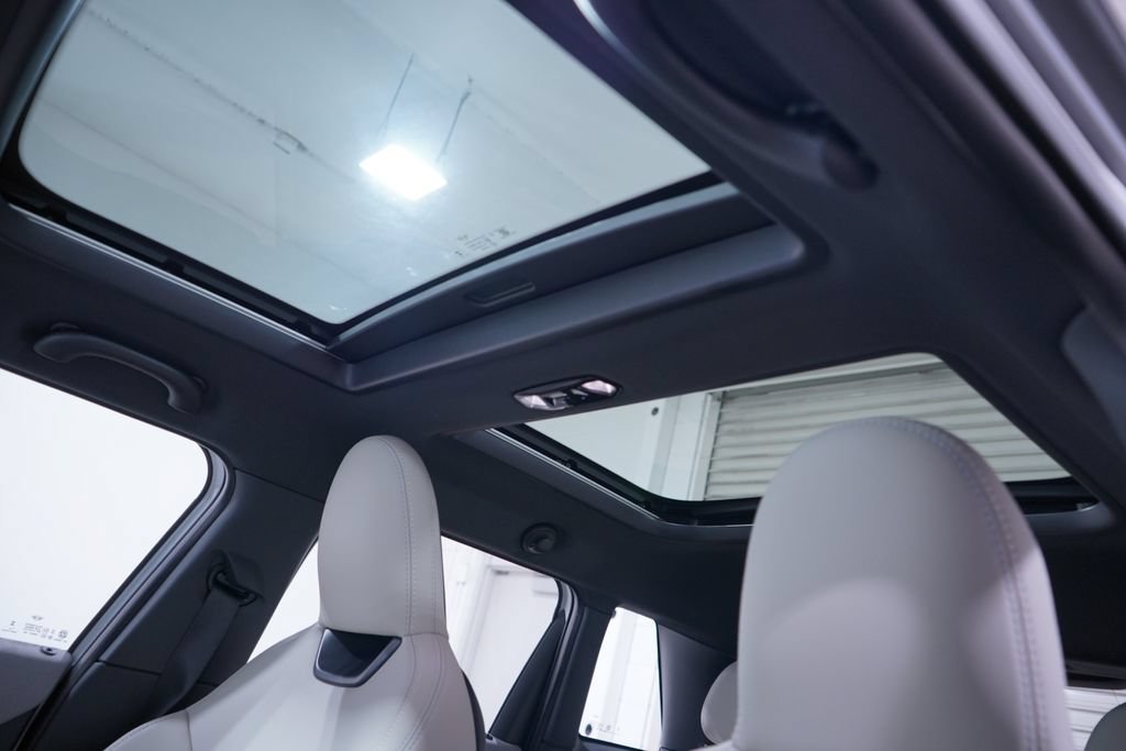 New 2026 MINI Cooper 4-Door Hardtop FWD image 9