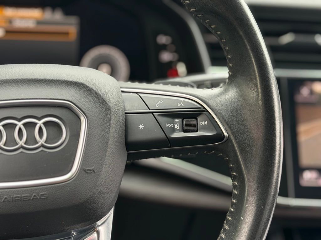 Used 2019 Audi Q8 Premium Plus w/ Premium Plus AWD/4WD image 45
