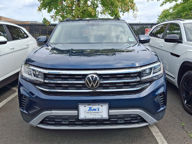 Used 2023 Volkswagen Atlas SE AWD/4WD image 2