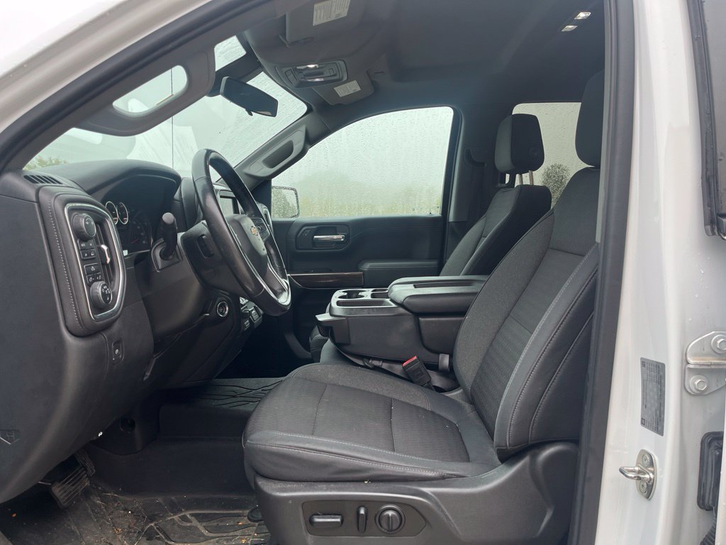 Used 2019 Chevrolet Silverado 1500 LT w/ All-Star Edition AWD/4WD image 11