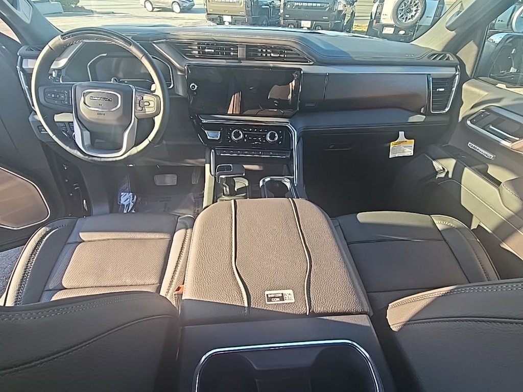 New 2025 GMC Sierra 1500 Denali image 13