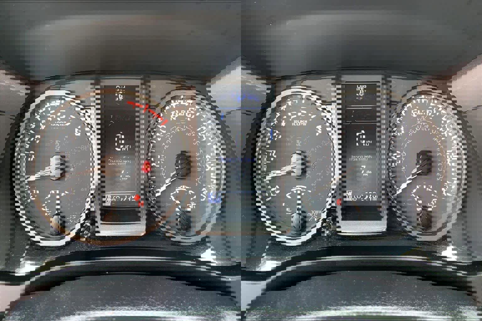 Used 2023 Toyota Tacoma TRD Sport image 25