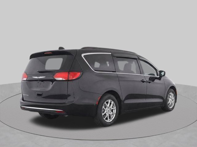 Used 2022 Chrysler Pacifica Touring-L FWD image 8
