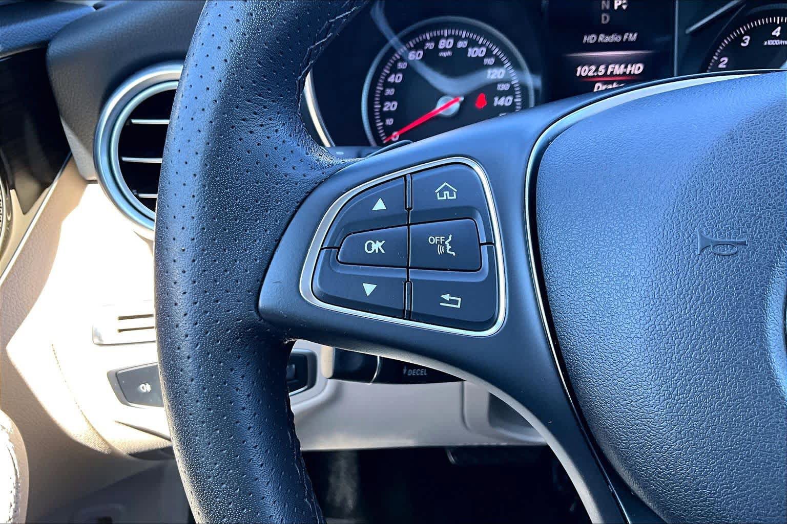 Used 2017 Mercedes-Benz C 300 4MATIC Sedan image 21