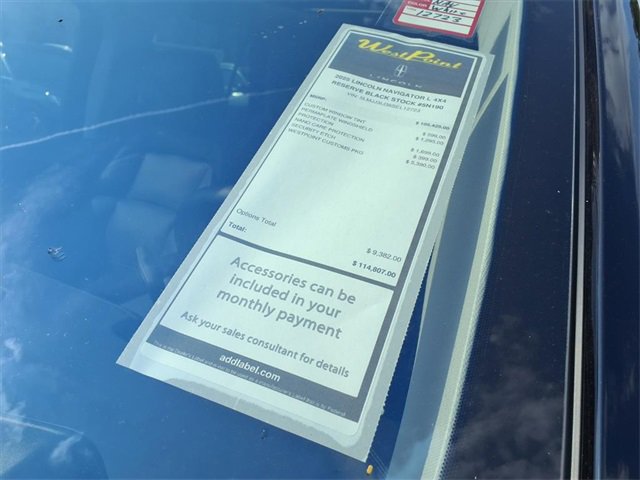 New 2025 Lincoln Navigator L Reserve image 5