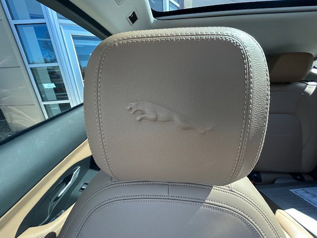 Used 2021 Jaguar E-PACE SE image 24