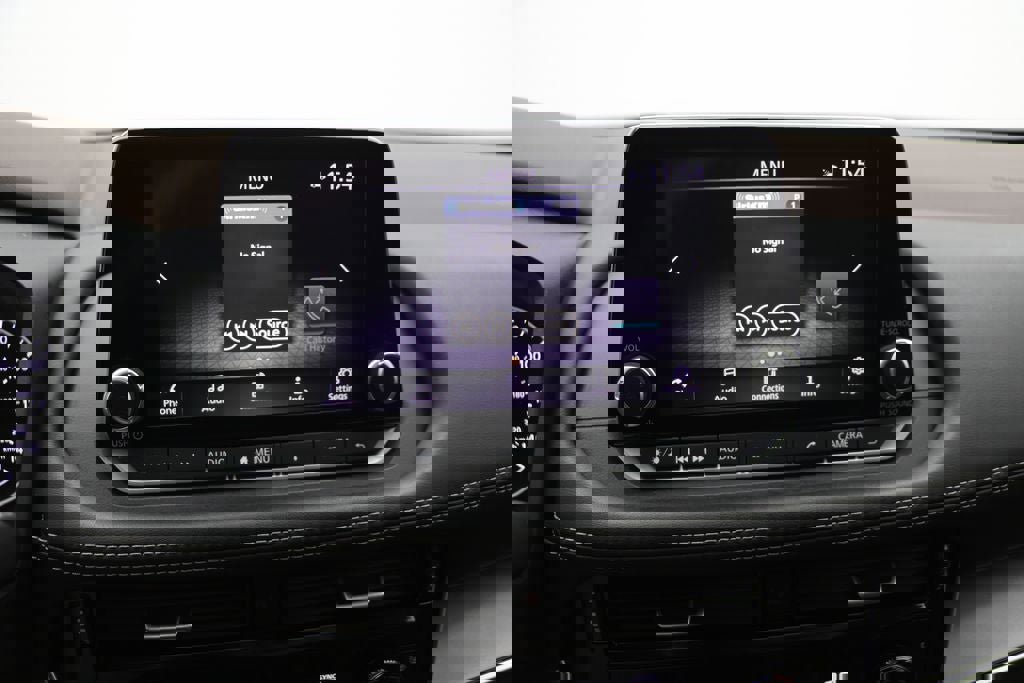 Used 2023 Nissan Rogue SV w/ SV Premium Package image 23