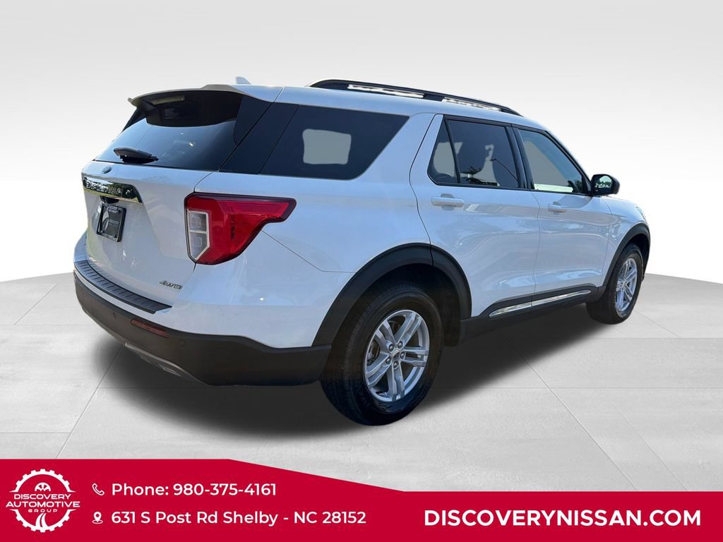 Used 2022 Ford Explorer XLT w/ Equipment Group 202A AWD/4WD image 6