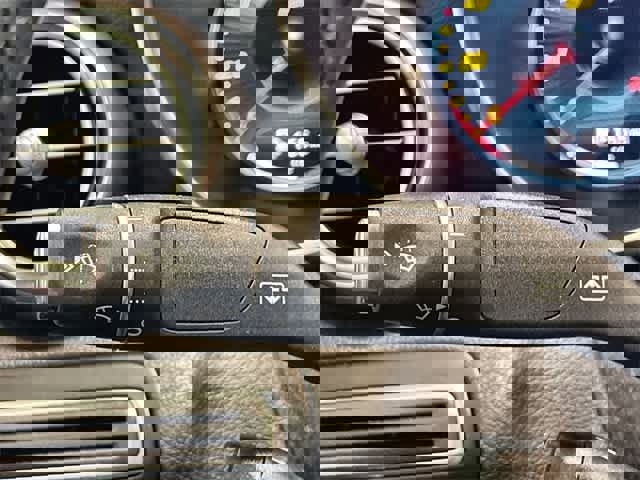 Used 2020 Mercedes-Benz C 300 4MATIC Cabriolet image 28