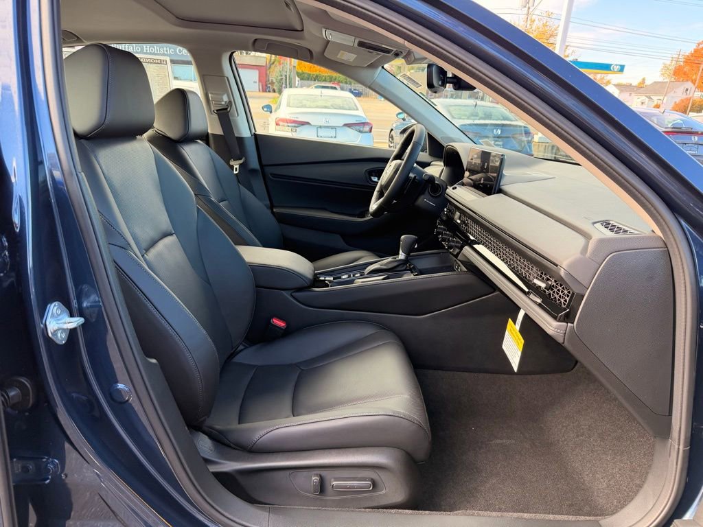 New 2025 Honda Accord Touring image 17