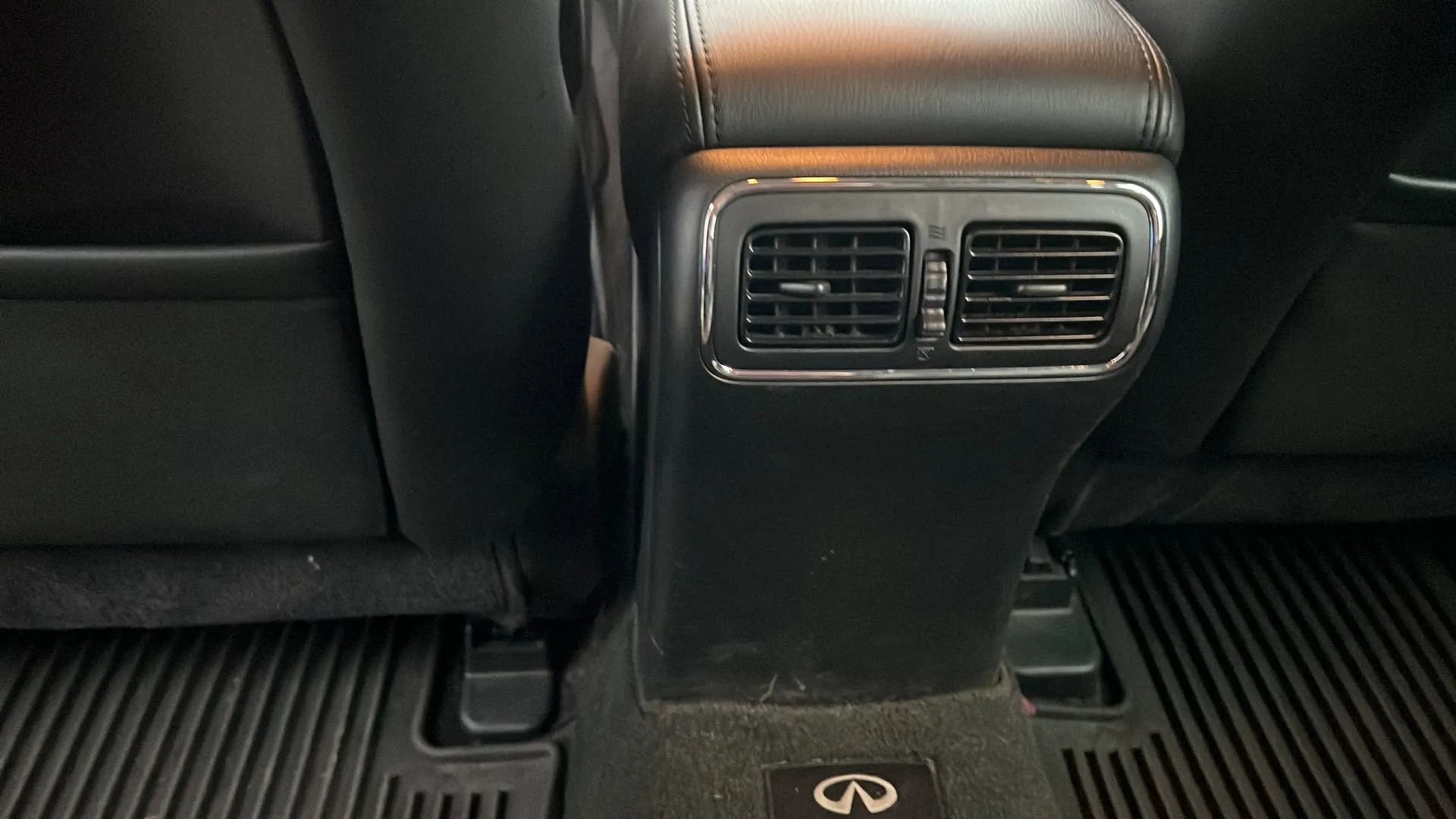 Used 2012 INFINITI EX35 Journey image 14