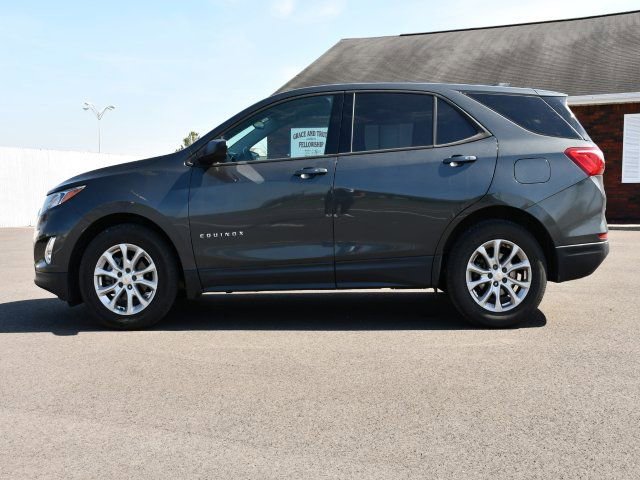 Used 2019 Chevrolet Equinox LS w/ LS Convenience Package image 4