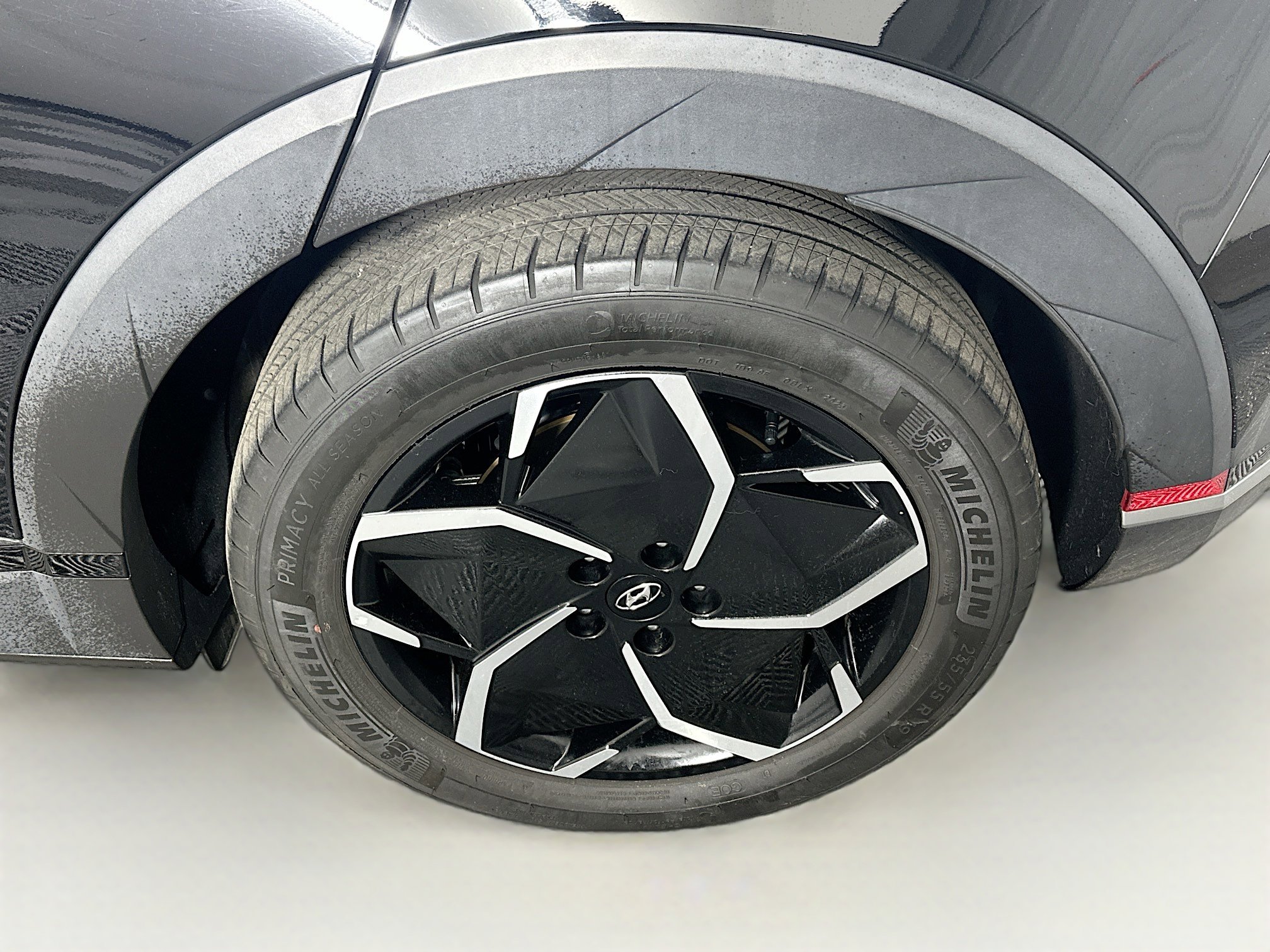 Used 2024 Hyundai Ioniq 5 SEL RWD image 11
