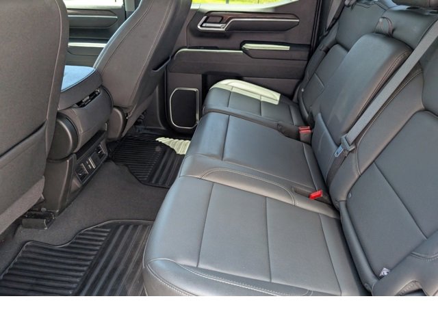 Used 2024 GMC Sierra 1500 SLT image 29