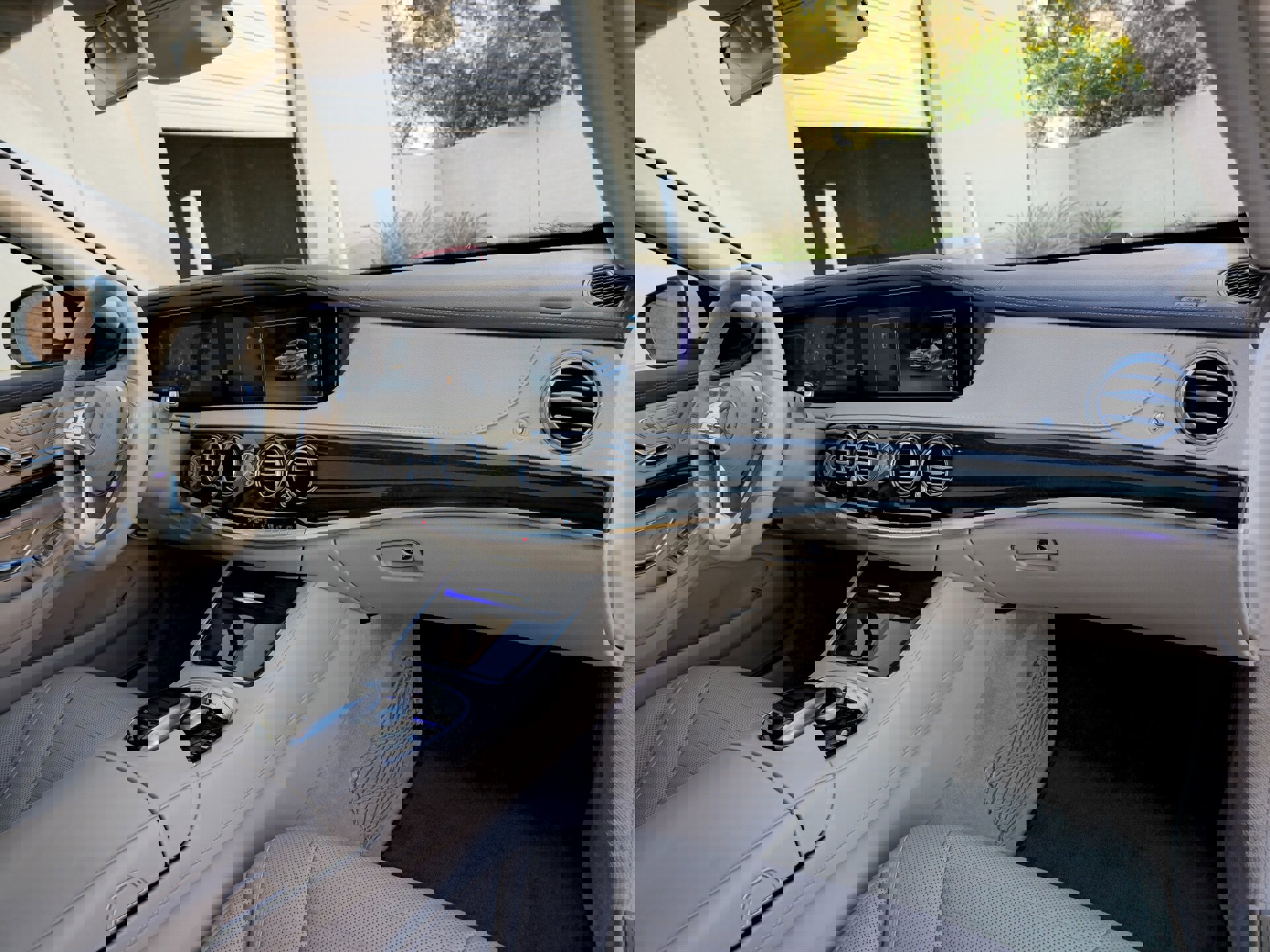 Used 2019 Mercedes-Benz S 560 Sedan image 28