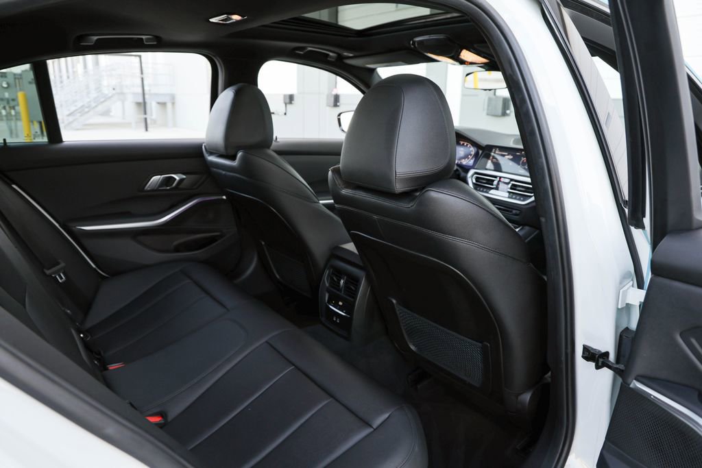 Used 2021 BMW M340i w/ Premium Package image 25