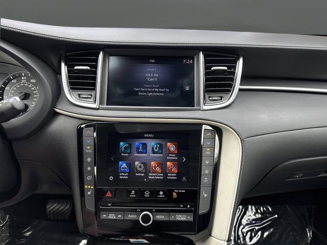 Used 2023 INFINITI QX55 Luxe w/ Cargo Package image 9