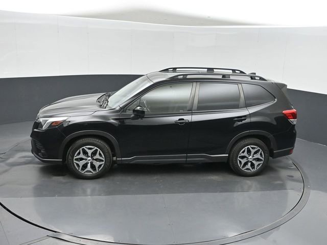 Used 2023 Subaru Forester Premium image 33