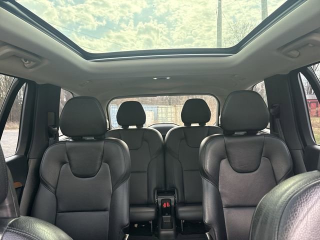 Used 2022 Volvo XC90 T8 Inscription Expression w/ Advanced Package image 24