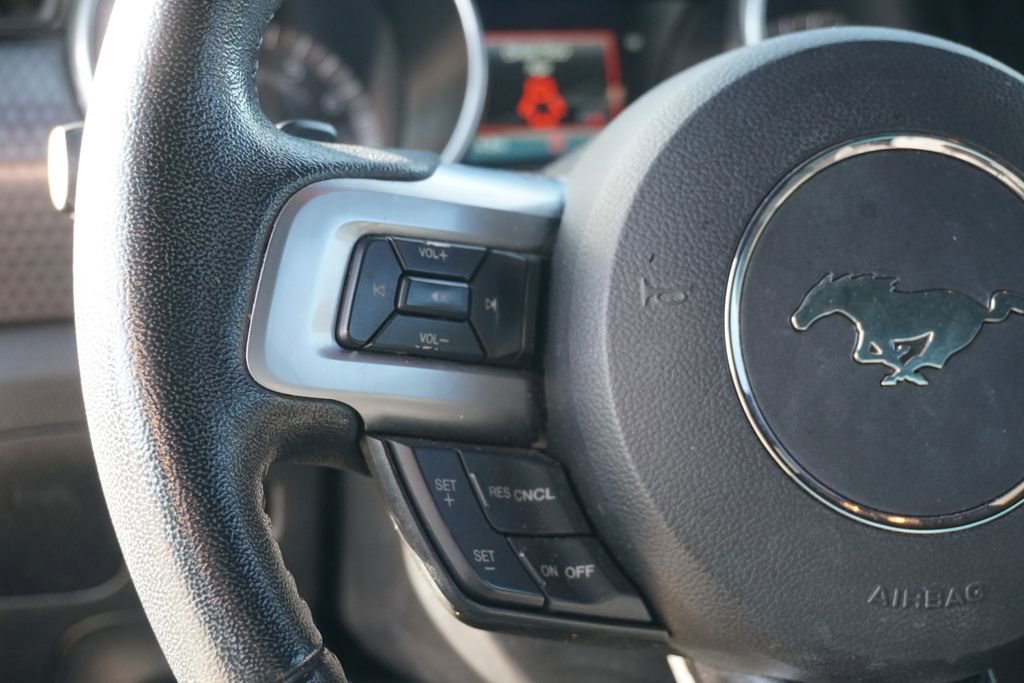 Used 2019 Ford Mustang Coupe w/ Ecoboost Performance Package image 19