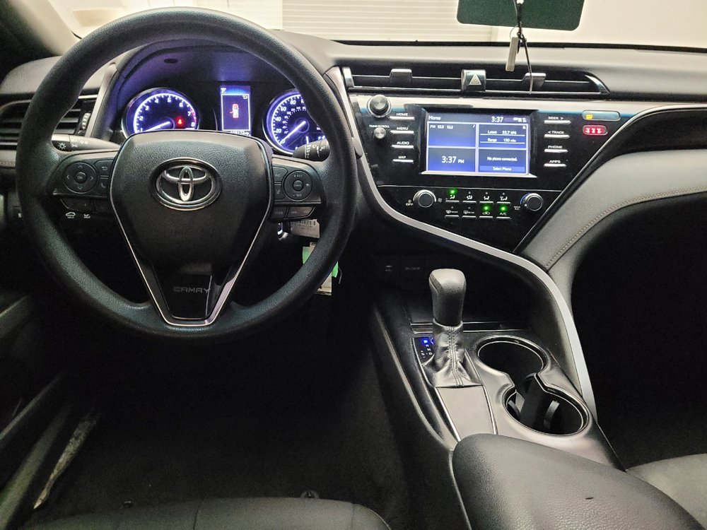 Used 2019 Toyota Camry LE FWD image 22