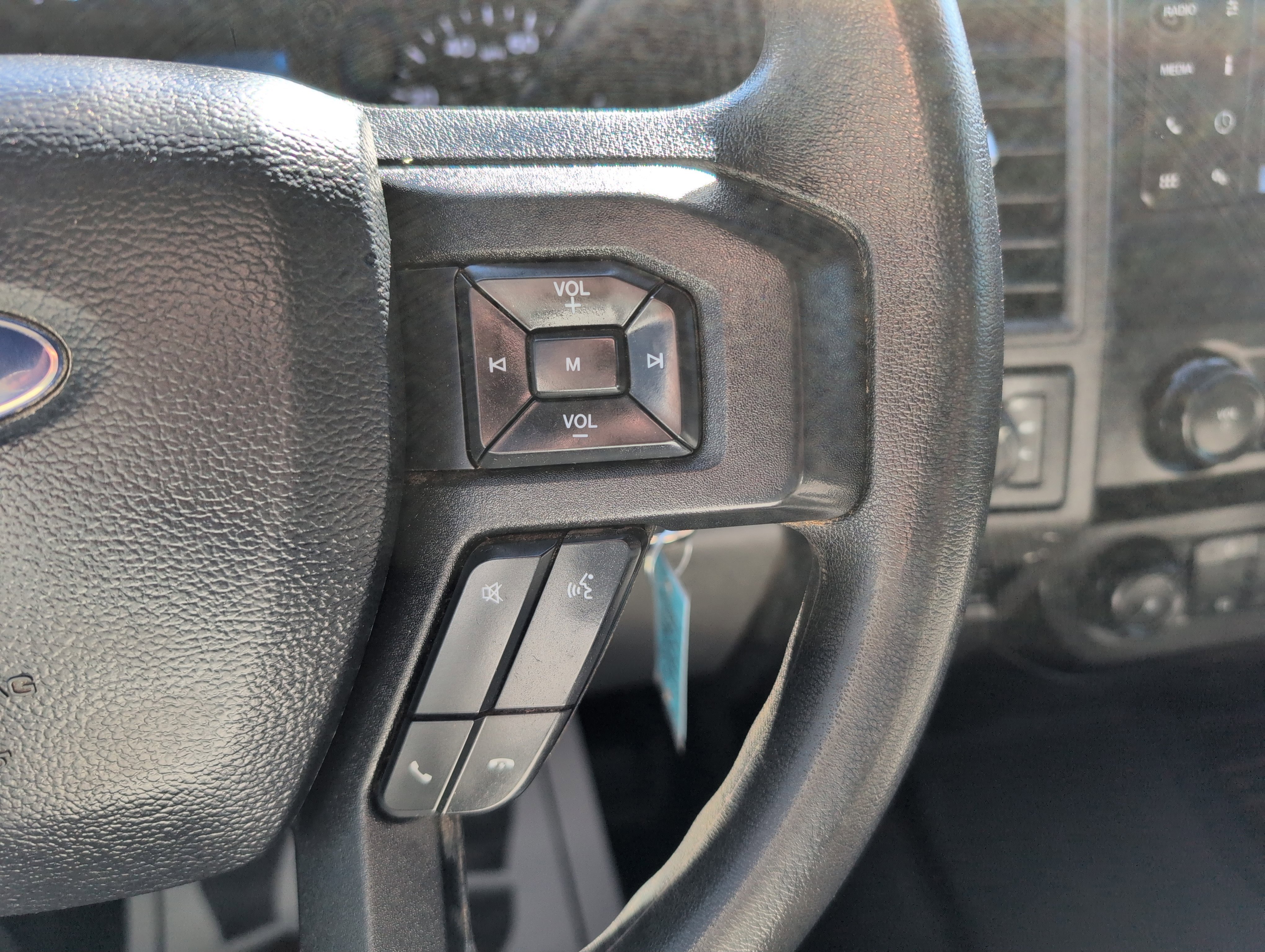 Used 2021 Ford F550 4x4 Crew Cab Super Duty w/ Power Equipment Group image 18