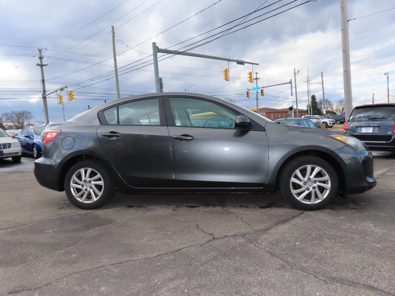 Used 2012 MAZDA MAZDA3 i Touring image 6