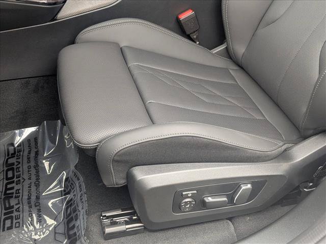 Used 2026 BMW X3 xDrive30i w/ Premium Package AWD/4WD image 4