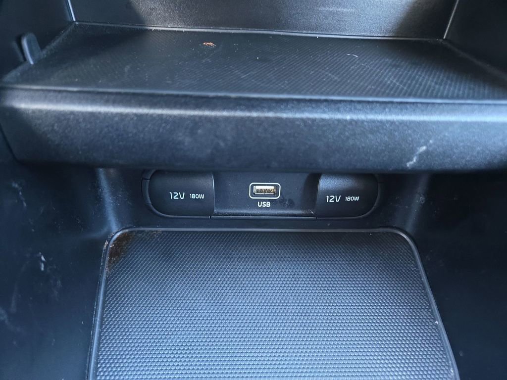 Used 2022 Kia Forte LXS image 40