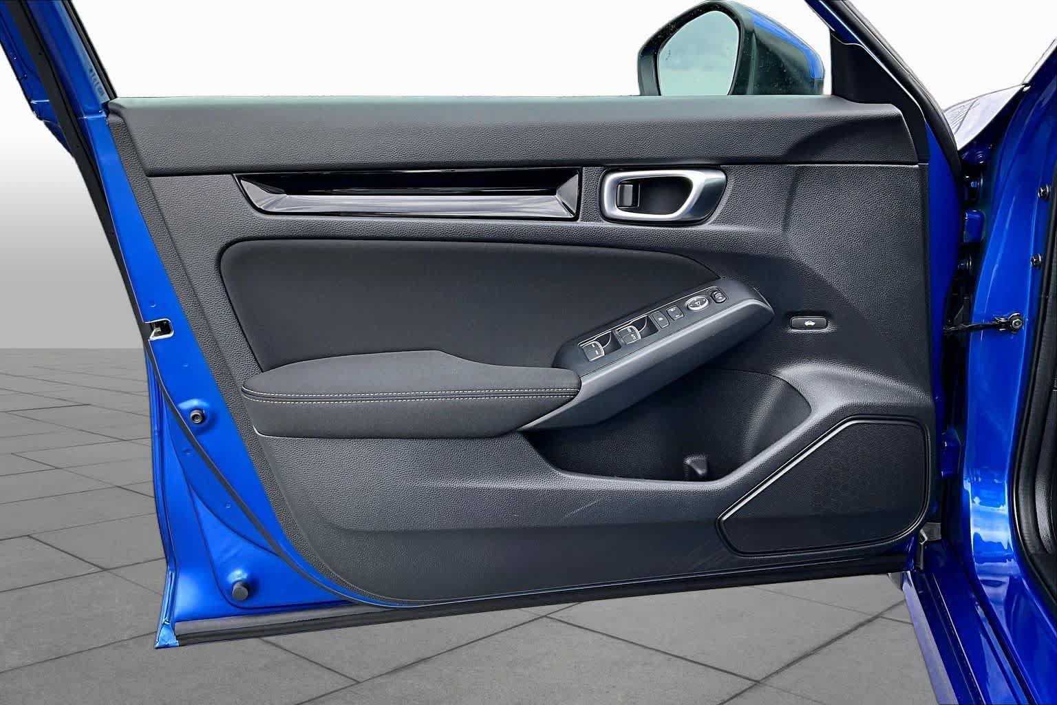Used 2024 Honda Civic EX image 25