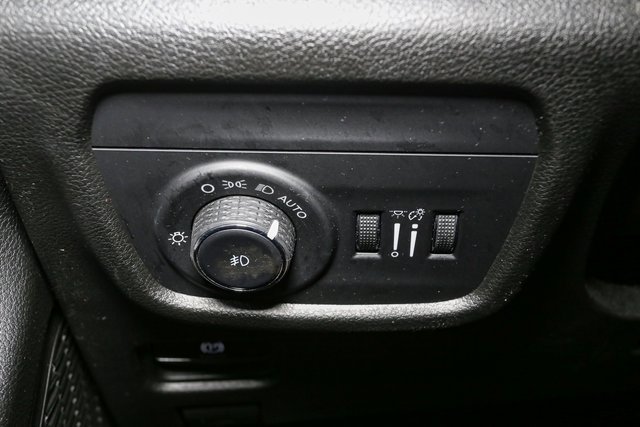 Used 2023 Jeep Grand Cherokee L Limited image 40