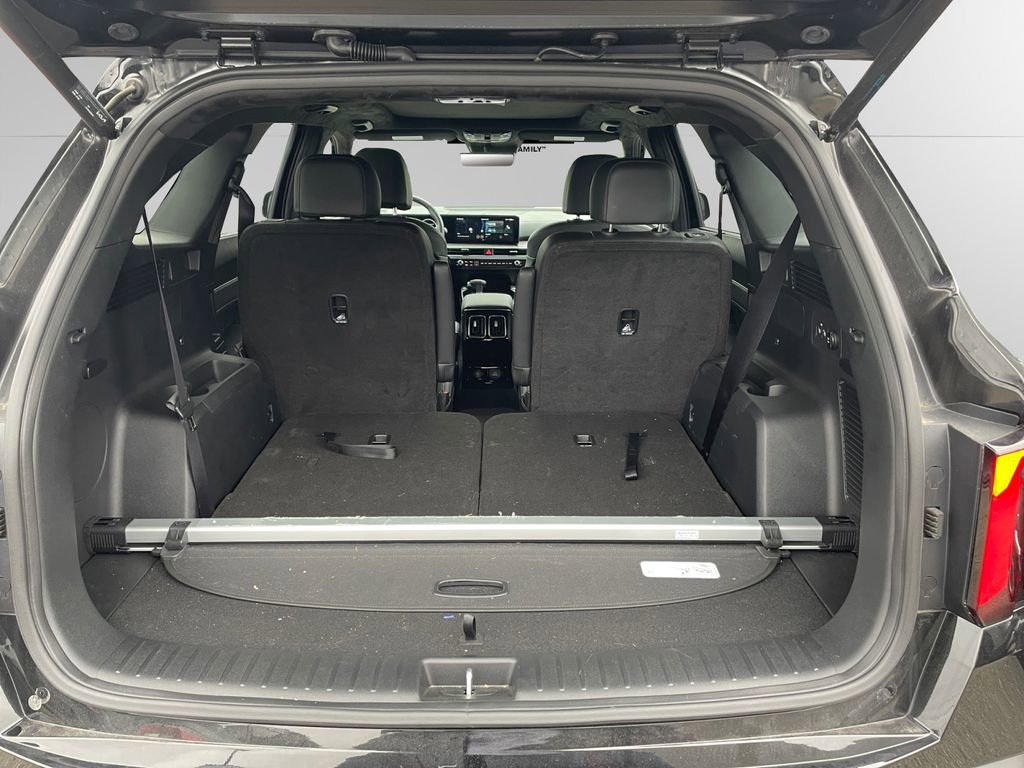 Used 2025 Kia Sorento SX Prestige image 20