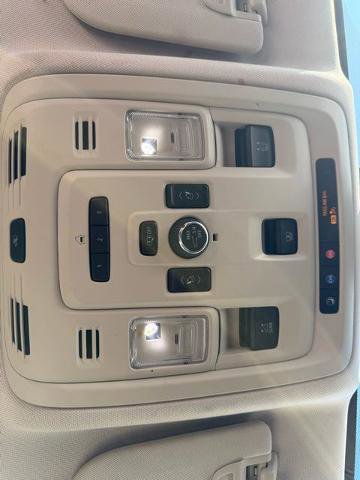 Used 2021 GMC Yukon Denali w/ Denali Premium Package RWD image 43