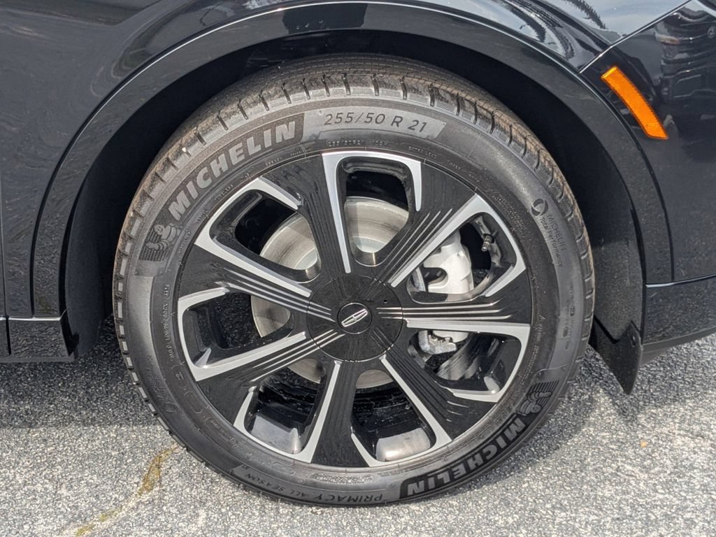 New 2026 Lincoln Nautilus Reserve AWD/4WD image 11