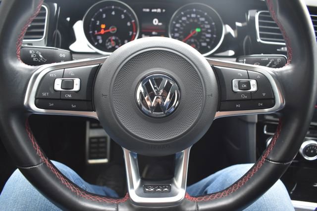 Used 2018 Volkswagen GTI SE w/ SE Leather Package FWD image 22