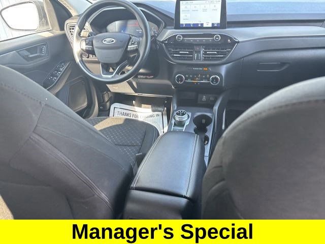 Used 2025 Ford Escape Active image 39