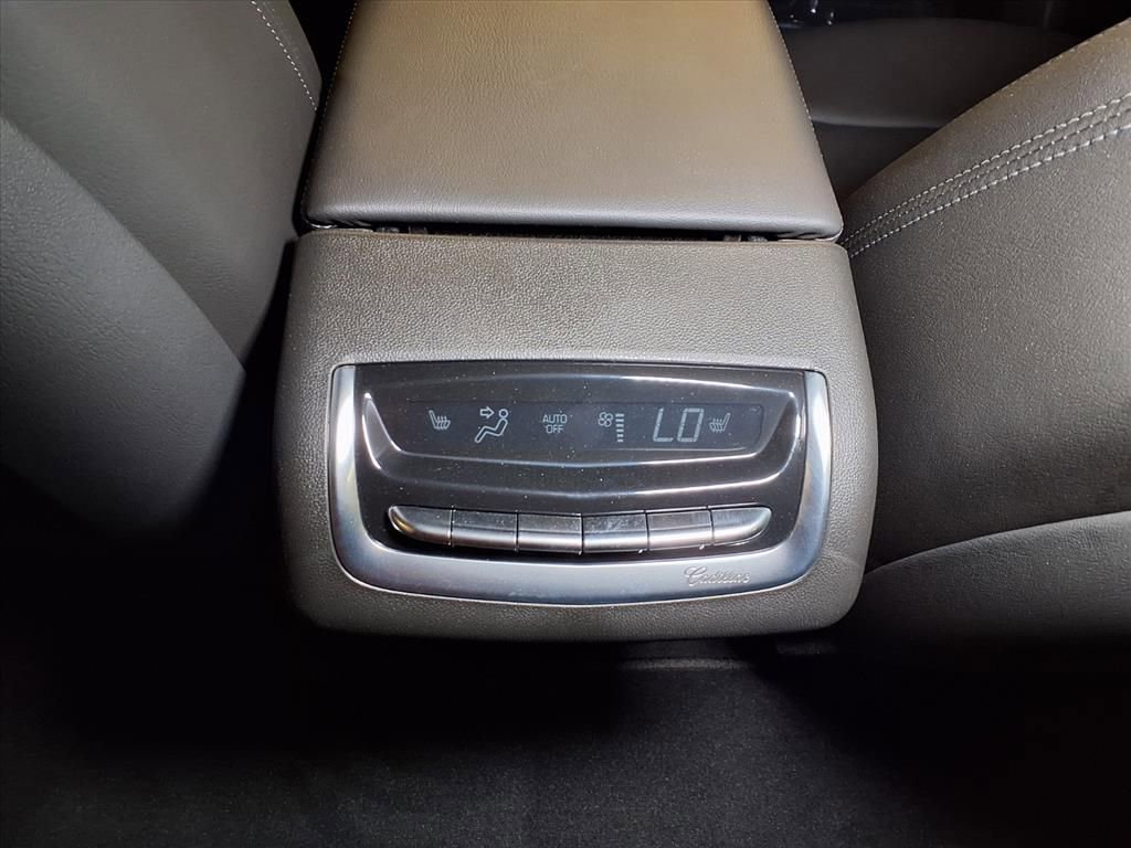 New 2025 Cadillac XT6 Premium Luxury FWD image 12