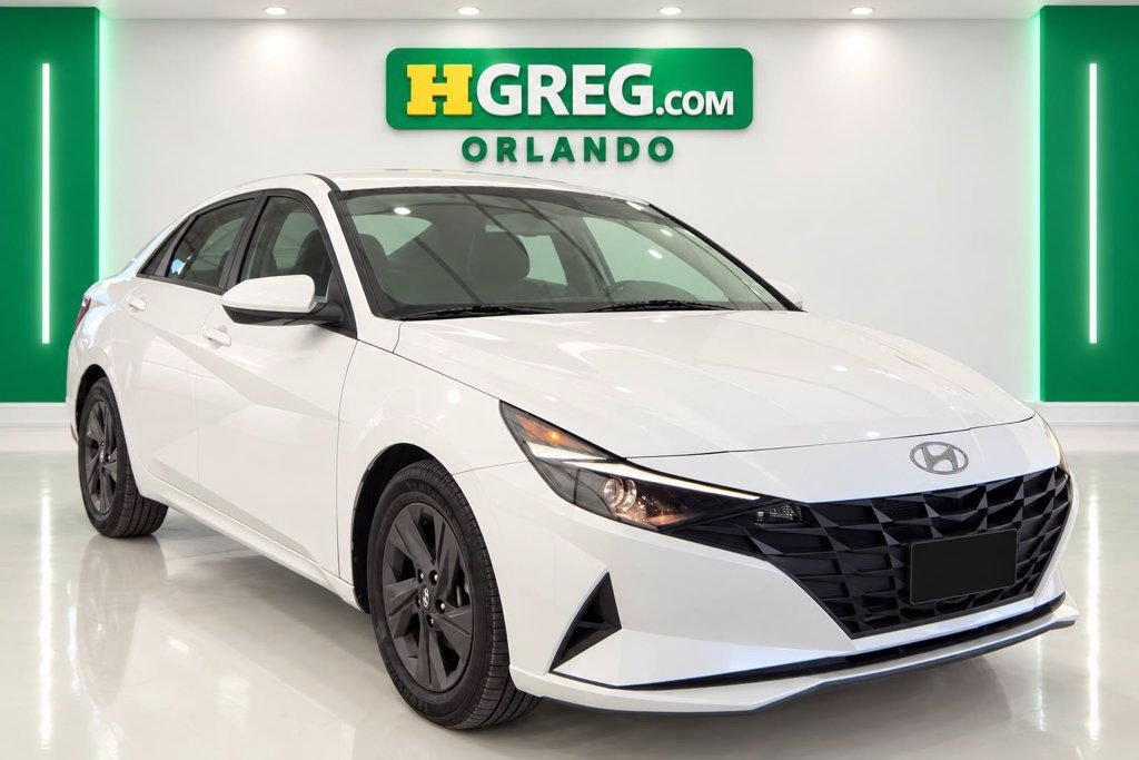Used 2021 Hyundai Elantra SEL w/ Convenience Package FWD image 4