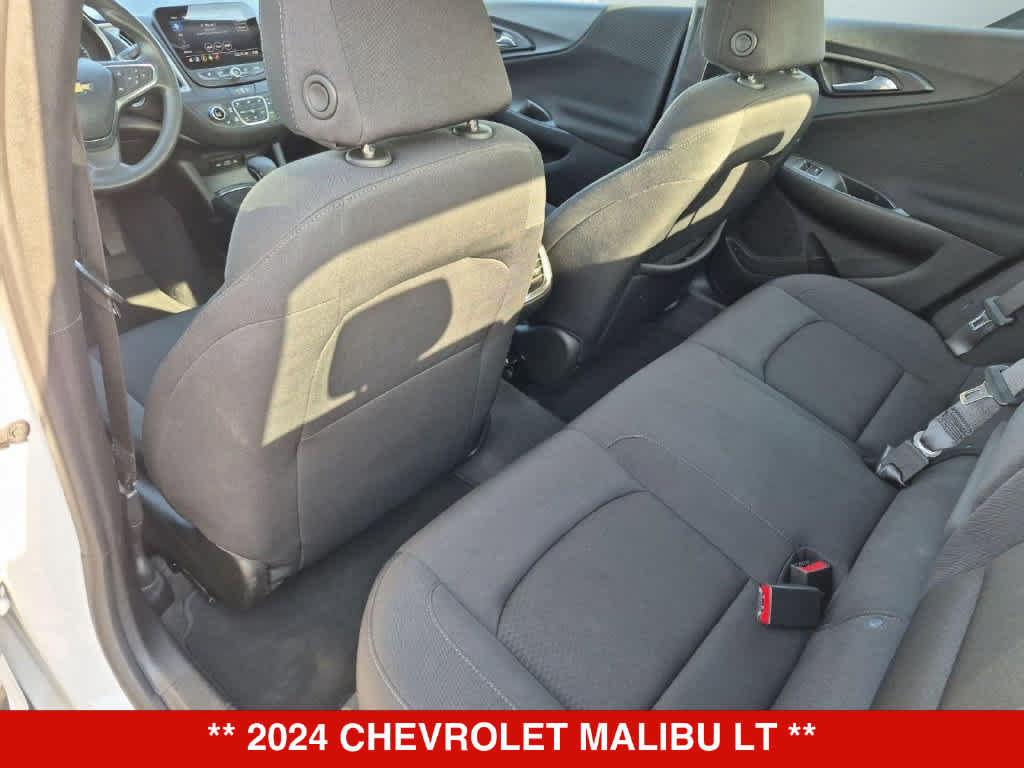 Used 2024 Chevrolet Malibu LT FWD image 18