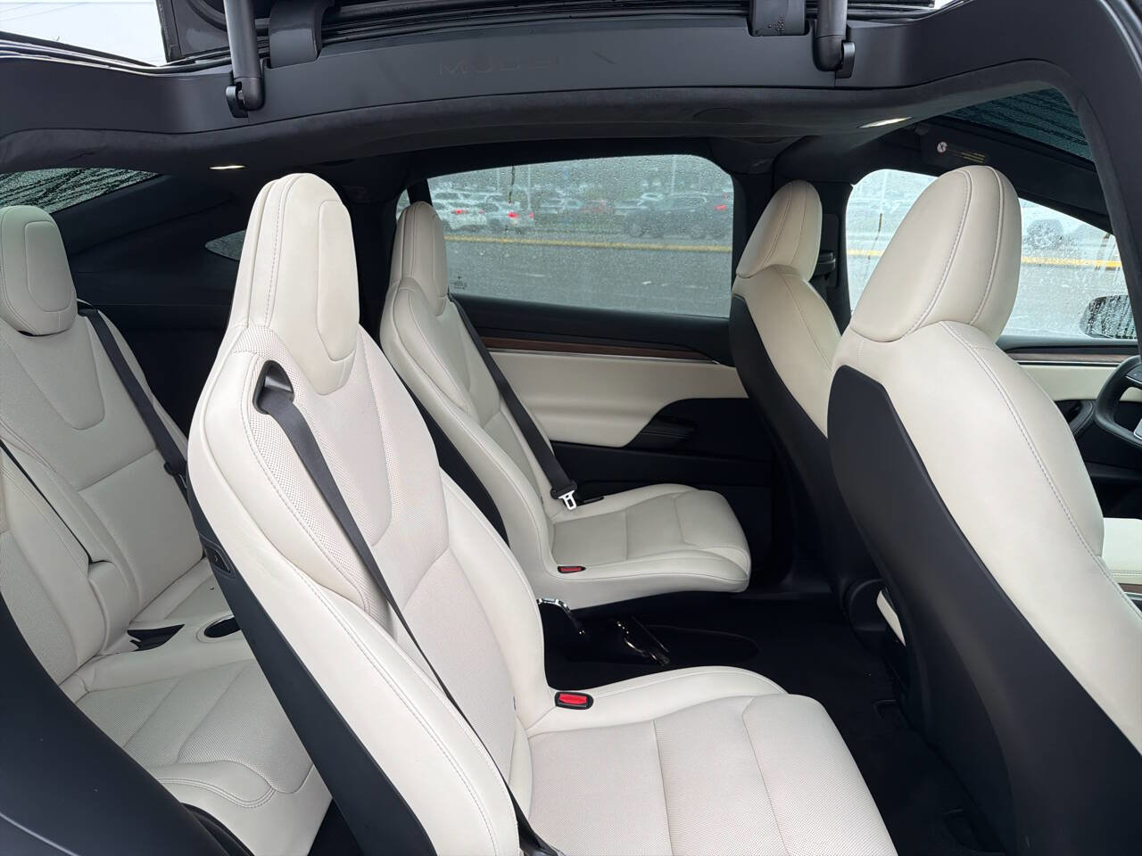 Used 2022 Tesla Model X image 23