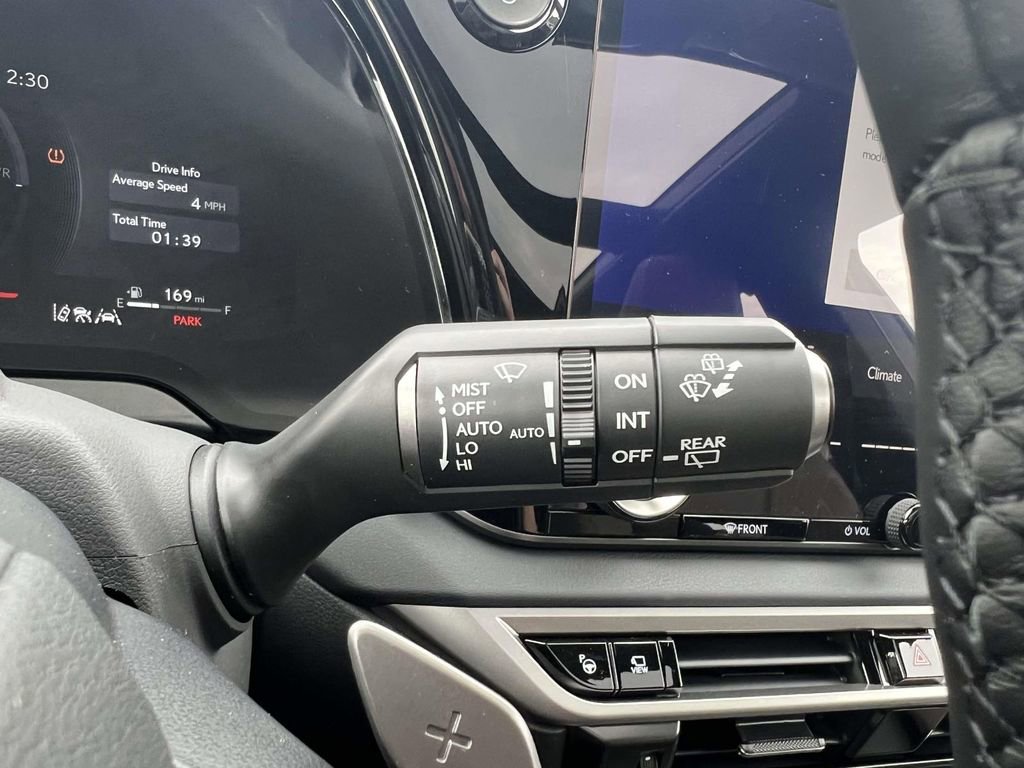 New 2026 Lexus RX 450h AWD image 23