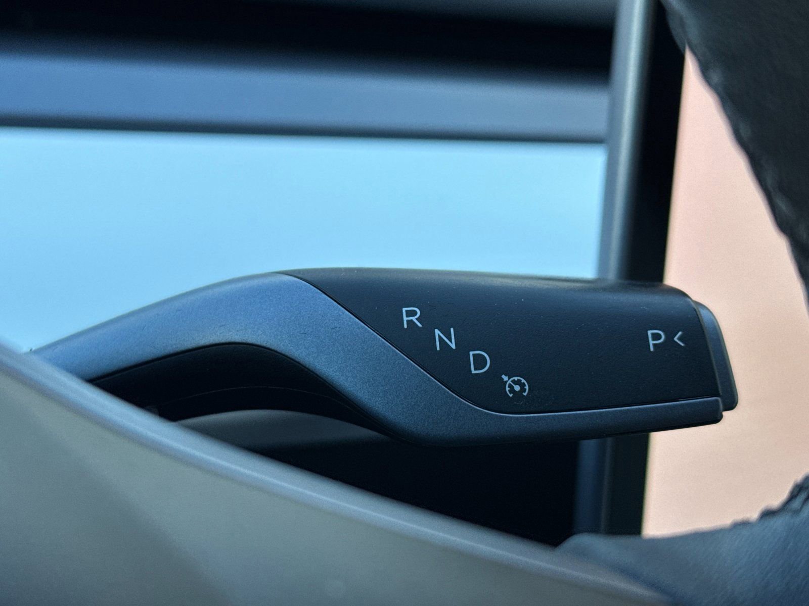 Used 2023 Tesla Model Y Long Range image 22