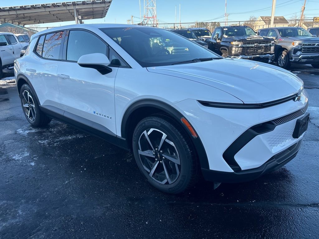 New 2026 Chevrolet Equinox EV LT image 1