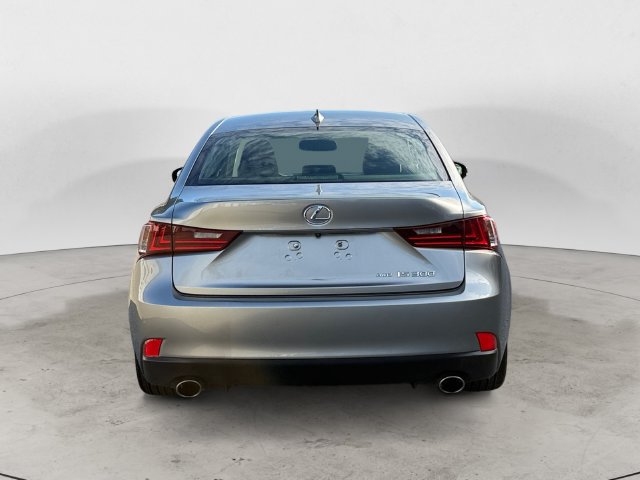 Used 2016 Lexus IS 300 AWD image 6