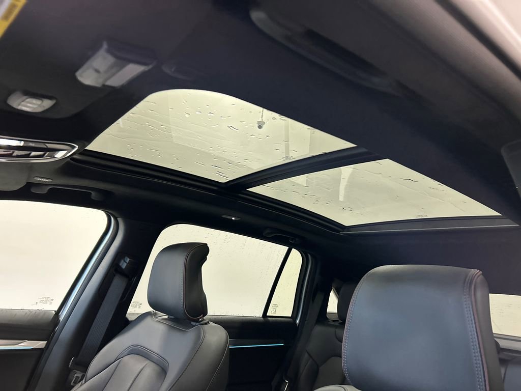 Used 2024 Jeep Wagoneer Launch Edition image 28