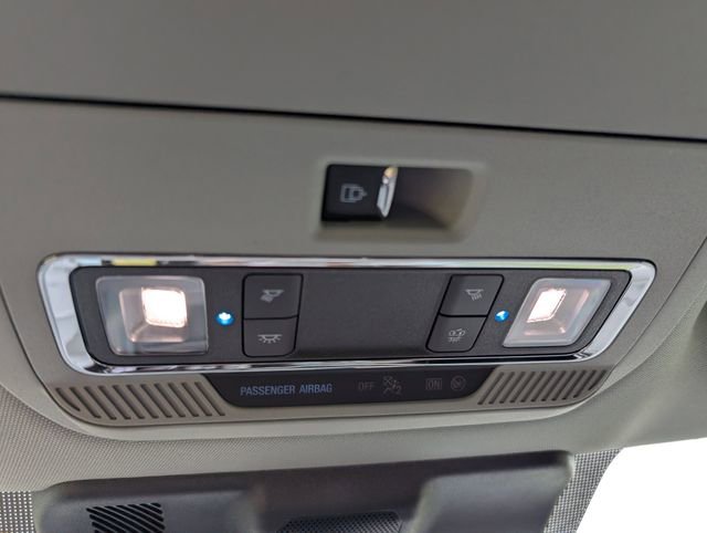 Used 2025 Ford F150 Lariat w/ Equipment Group 501A Mid image 11